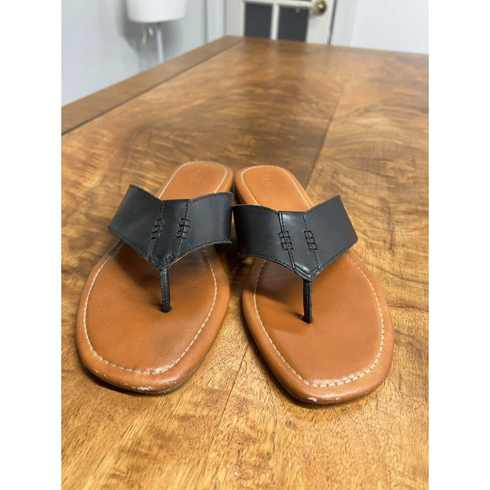 UGG Carey Flip Flop Size 11 Women's Black and Tan Leather Flat Sandals Summer - Picture 7 of 7